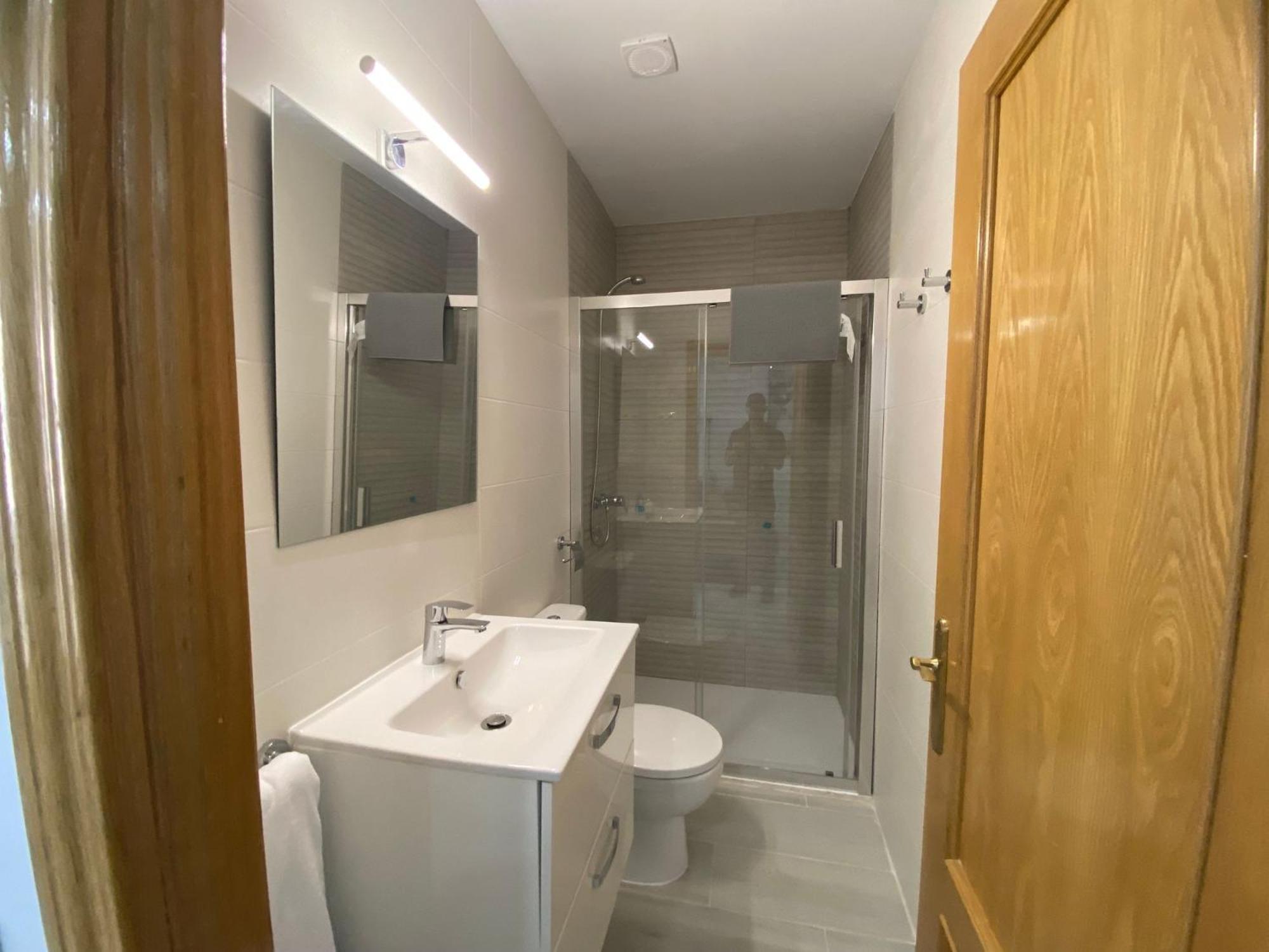 La Pilarica Apartment Madrid Luaran gambar